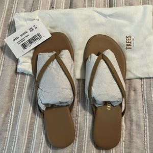 Tkees Sandal